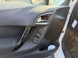 Citroën C3 1.2 PureTech Collection picture 19