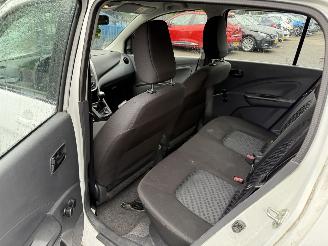 Suzuki Celerio 1.0 Comfort  AIRCO Hatchback 5-dr. picture 18