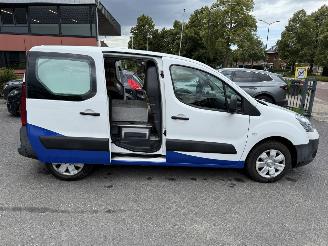 Citroën Berlingo 1.6 HDIF  2 SCHUIFDEUREN 500 Club picture 5