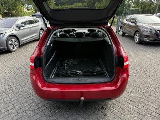 Peugeot 308 1.2 PureTech AUTOMAAT PANO LEER  Blue Lease Premium picture 11