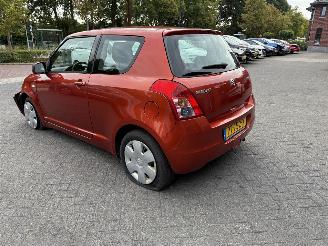 Suzuki Swift 1.3 Cool  AIRCO Hatchback 3-dr. picture 9