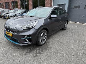 Kia Niro DynamicLine 64 kWh  SUV 5-dr. 14008 EURO EX BTW picture 2