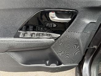Kia Niro DynamicLine 64 kWh  SUV 5-dr. 14008 EURO EX BTW picture 16
