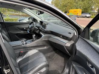 Peugeot 3008 1.2 PureTech Blue Lease Premium picture 14