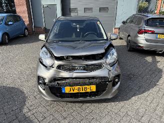 Kia Picanto 1.0 CVVT ComfortPlusLine Navigator picture 8