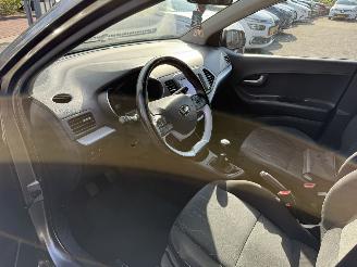 Kia Picanto 1.0 CVVT ComfortPlusLine Navigator picture 5