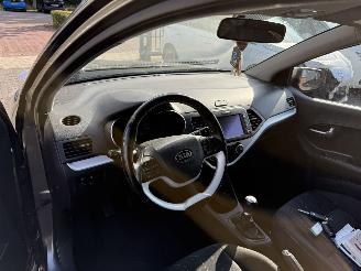 Kia Picanto 1.0 CVVT ComfortPlusLine Navigator picture 28