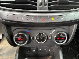 Fiat Tipo 1.4 T-Jet 16v Business picture 19