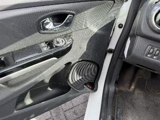 Renault Clio 0.9 TCe ECO Night&Day Hatchback 5-dr. picture 26