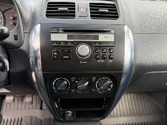 Suzuki SX4 1.6 Shogun (MPV 5-dr.) picture 16