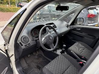 Suzuki SX4 1.6 Shogun (MPV 5-dr.) picture 11