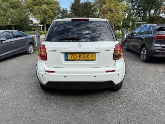 Suzuki SX4 1.6 Shogun (MPV 5-dr.) picture 4
