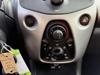 Peugeot 108 1.0 e-VTi Active  Hatchback 5-dr. picture 21