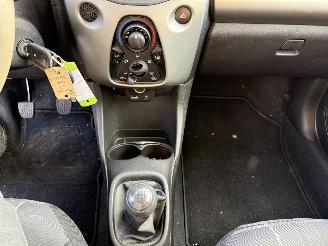 Peugeot 108 1.0 e-VTi Active  Hatchback 5-dr. picture 22