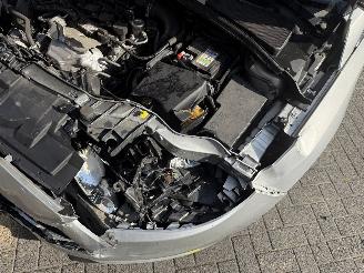 Ford Focus 1.0 Lease Edition Hatchback 5-dr. picture 12