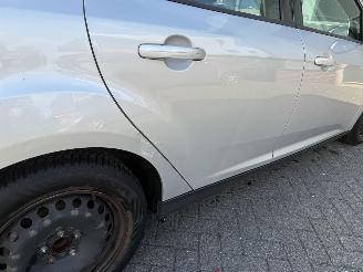 Ford Focus 1.0 Lease Edition Hatchback 5-dr. picture 17
