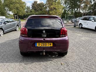 Peugeot 108 1.0 e-VTi Première  NAVIGATIE CLIMA Hatchback 5-dr. picture 3