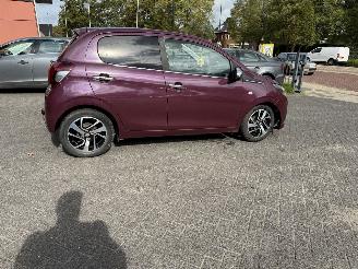 Peugeot 108 1.0 e-VTi Première  NAVIGATIE CLIMA Hatchback 5-dr. picture 36