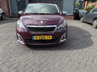 Peugeot 108 1.0 e-VTi Première  NAVIGATIE CLIMA Hatchback 5-dr. picture 8