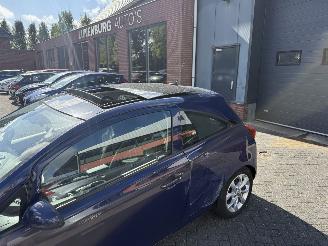 Opel Corsa 1.4 Innovation  PANORAMADAK Hatchback 3-dr. picture 4