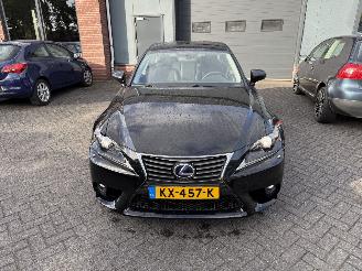 Lexus IS 300H picture 11