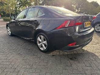 Lexus IS 300H picture 3