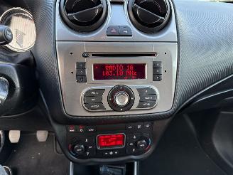 Alfa Romeo MiTo 1.4 T Distinctive  LEER Hatchback 3-dr. picture 21