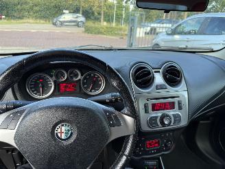 Alfa Romeo MiTo 1.4 T Distinctive  LEER Hatchback 3-dr. picture 26