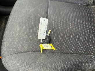 Renault Clio 1.2 TCE Collection  AIRCO Hatchback 3-dr. picture 23