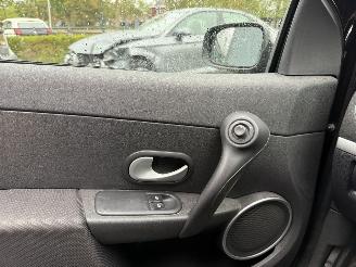 Renault Clio 1.2 TCE Collection  AIRCO Hatchback 3-dr. picture 16