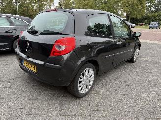 Renault Clio 1.2 TCE Collection  AIRCO Hatchback 3-dr. picture 2