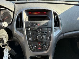 Opel Astra 1.4 Turbo Rhythm (Hatchback 5-dr.) picture 22