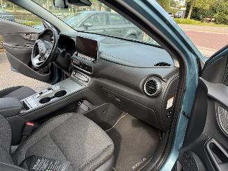 Hyundai Kona EV Fashion 64 kWh  SUV 5-dr.  11528 EURO EX BTW picture 21