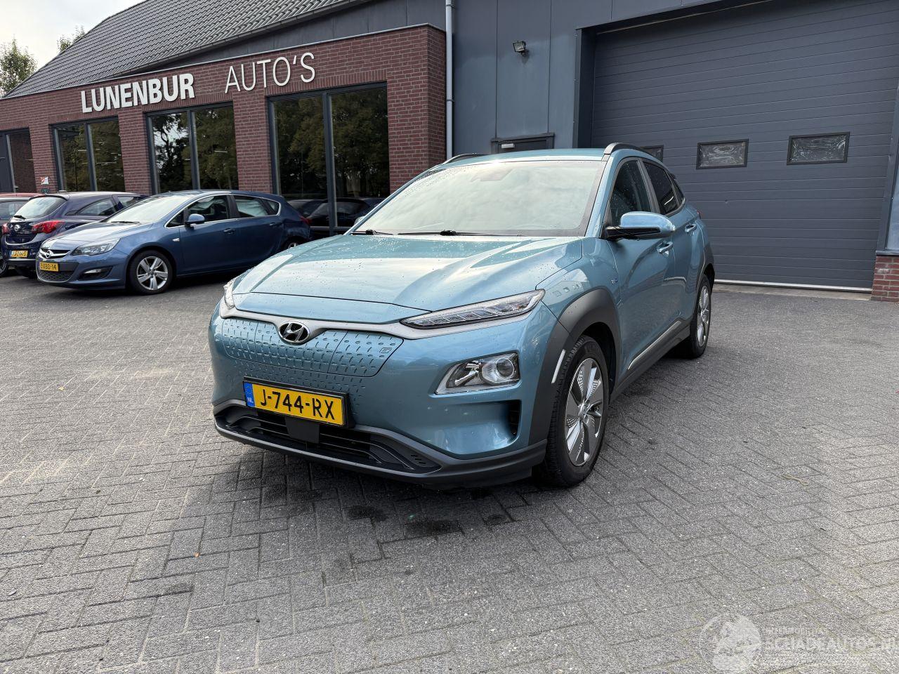 Hyundai Kona EV Fashion 64 kWh  SUV 5-dr.  11528 EURO EX BTW