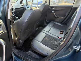 Peugeot 2008 1.2 PureTech Allure  SUV 5-dr. picture 19