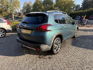 Peugeot 2008 1.2 PureTech Allure  SUV 5-dr. picture 3