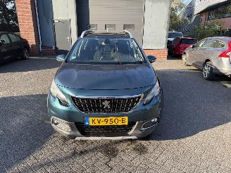 Peugeot 2008 1.2 PureTech Allure  SUV 5-dr. picture 6