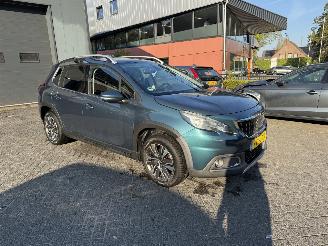 Peugeot 2008 1.2 PureTech Allure  SUV 5-dr. picture 7