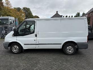 Ford Transit 260S 2.2 TDCI Economy Edition picture 9