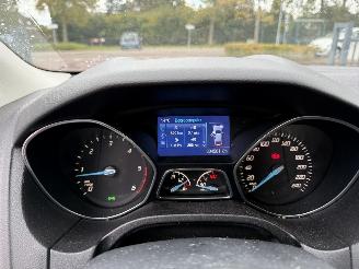 Ford Focus 1.6 TDCI Trend  Stationwagen 5-dr. picture 17