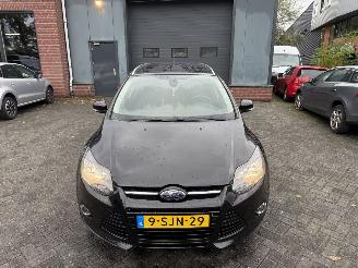 Ford Focus 1.6 TDCI Trend  Stationwagen 5-dr. picture 10