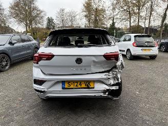 Volkswagen T-Roc 1.6 TDI Style Business (SUV 5-dr.) picture 4