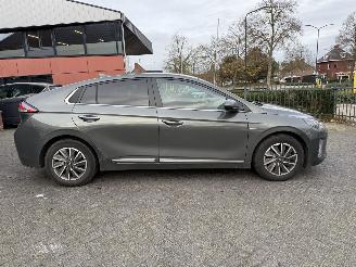Hyundai Ioniq Premium EV 38 kWh (Hatchback 5-dr.) picture 6