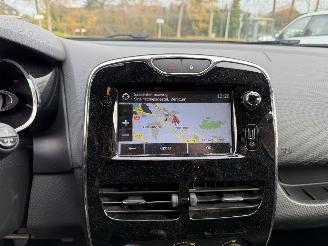 Renault Clio 0.9 TCe Dynamique  NAVIGATIE Hatchback 5-dr. picture 18