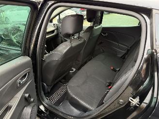 Renault Clio 0.9 TCe Dynamique  NAVIGATIE Hatchback 5-dr. picture 13