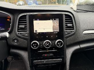 Renault Mégane 1.3 TCe 140 Equilibre picture 23