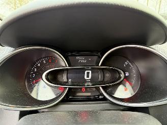 Renault Clio 0.9 TCe Limited  NAVIGATIE  Stationwagen 5-dr. picture 23
