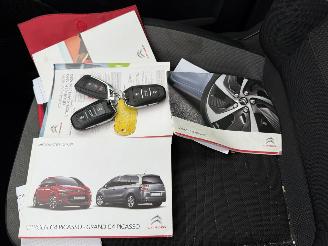 Citroën C4-picasso 1.2 PureTech Tendance 7 PERSOONS picture 27