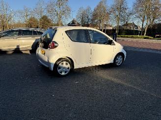 Toyota Aygo 1.0-12V Comfort  AIRCO  (Hatchback 5-dr.) picture 24