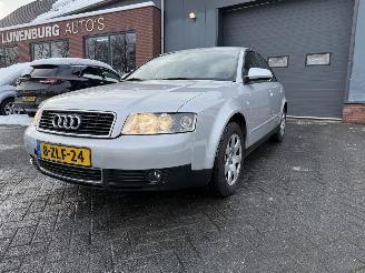 Schadeauto Audi A4 2.0 FSI  LEER Sedan 4-dr. 2004/2